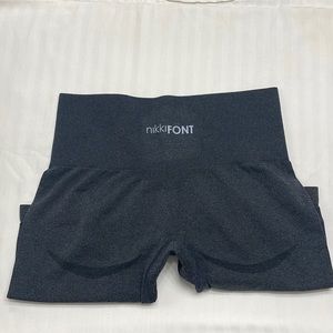 Brand New nikkiFont biker shorts